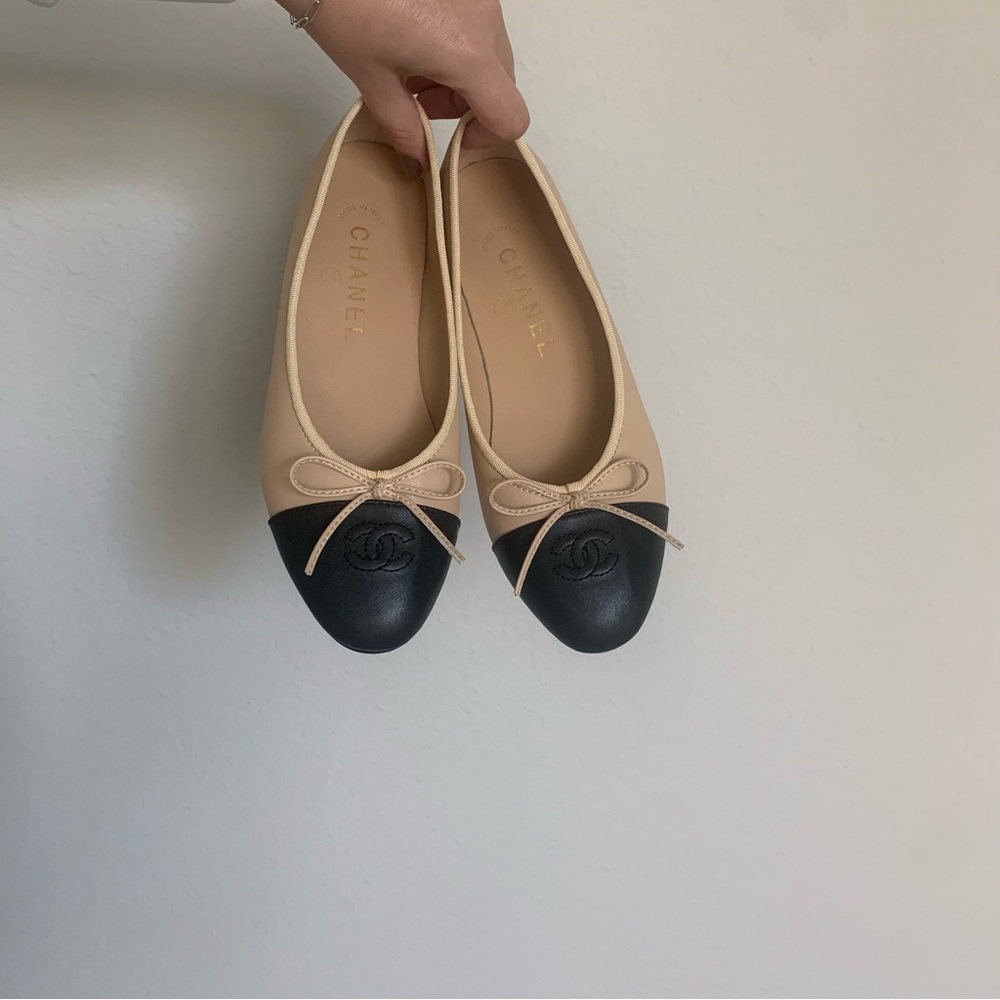 ballet flats